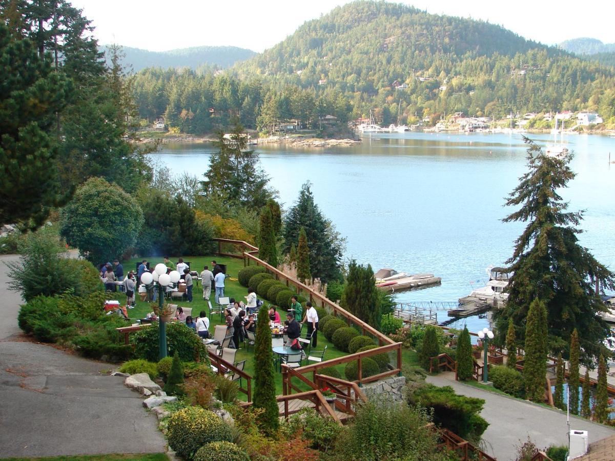Sunshine Coast Resort Madeira Park Exterior foto